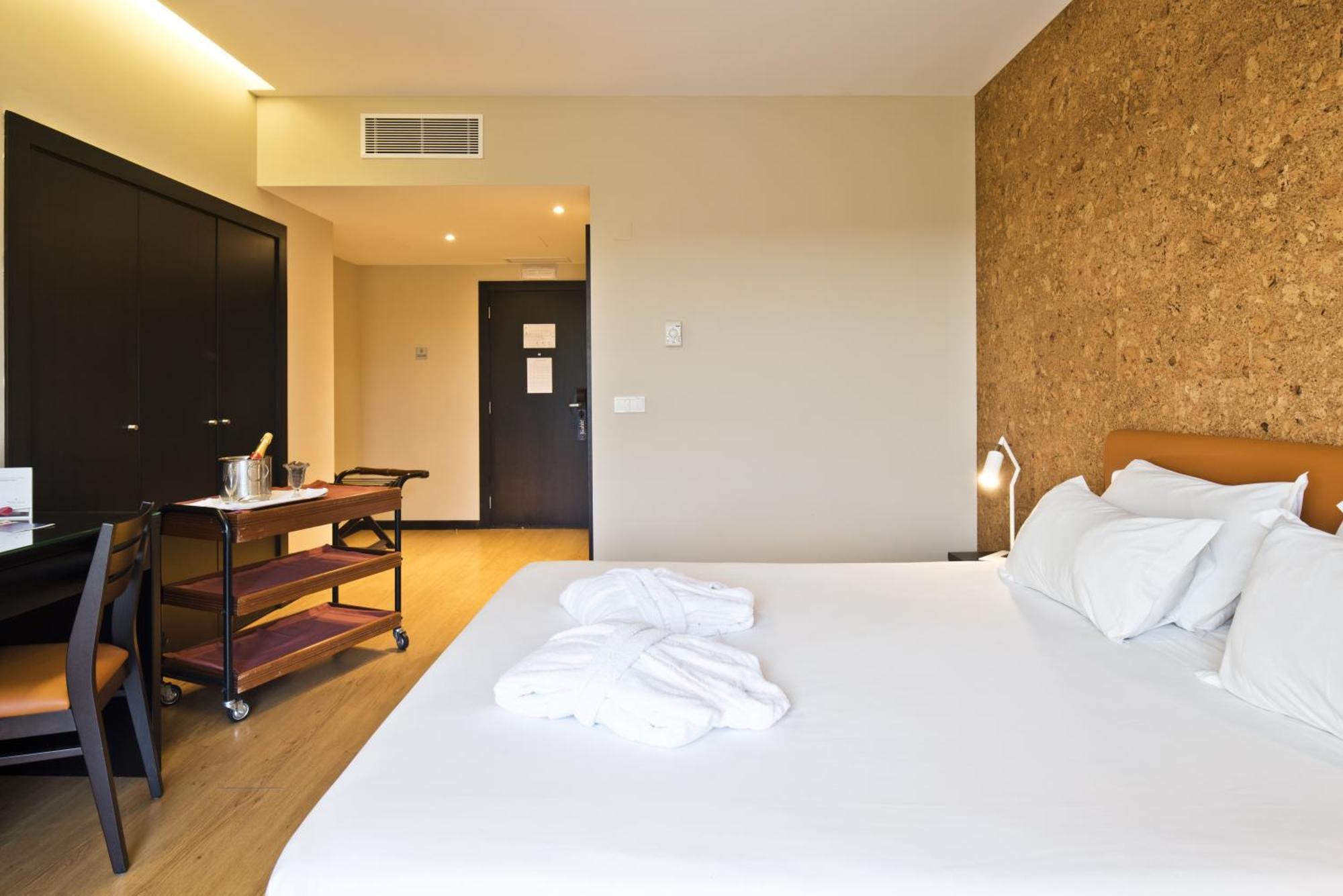 Lam Hotel Estarreja Zewnętrze zdjęcie
