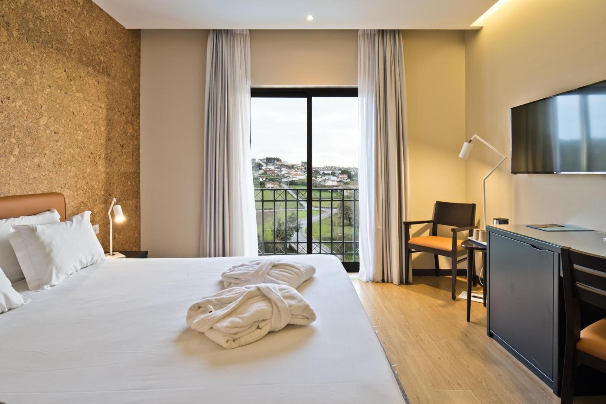Lam Hotel Estarreja Zewnętrze zdjęcie